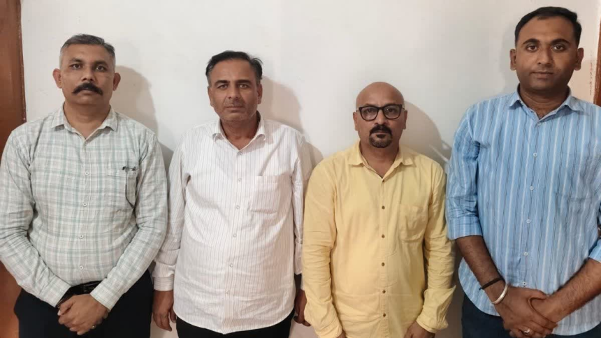 Gandhinagar Shootspace Digital Scam: ડિજિટલ ડેટાના નામે કરોડોનું ફુલેકું, ગાંધીનગરમાં શૂટસ્પેસ સ્કેમનો પર્દાફાશ, ૪.૯૦ કરોડની છેતરપિંડીમાં બેની ધરપકડ 1 Gandhinagar Shootspace Digital Scam