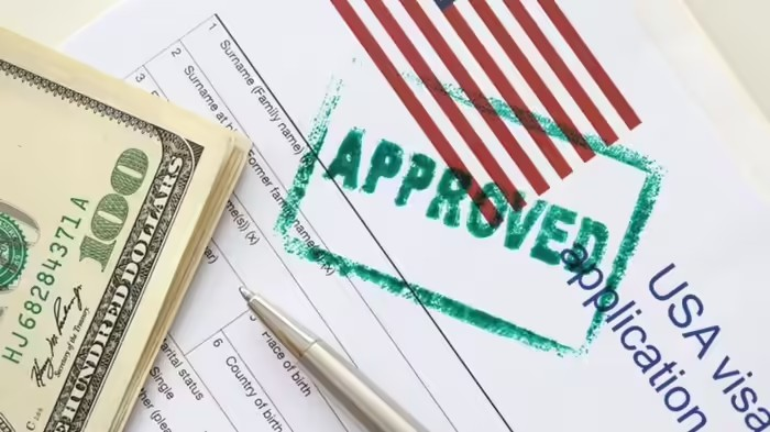 US Visa Rules: વિઝા જોઈએ છે? તો આ બે સવાલોના જવાબ આપવા માટે તૈયાર રહેજો, અમેરિકાએ ઇન્ટરવ્યુના નિયમોમાં કર્યો મોટો ફેરફાર 1 US Visa Rules