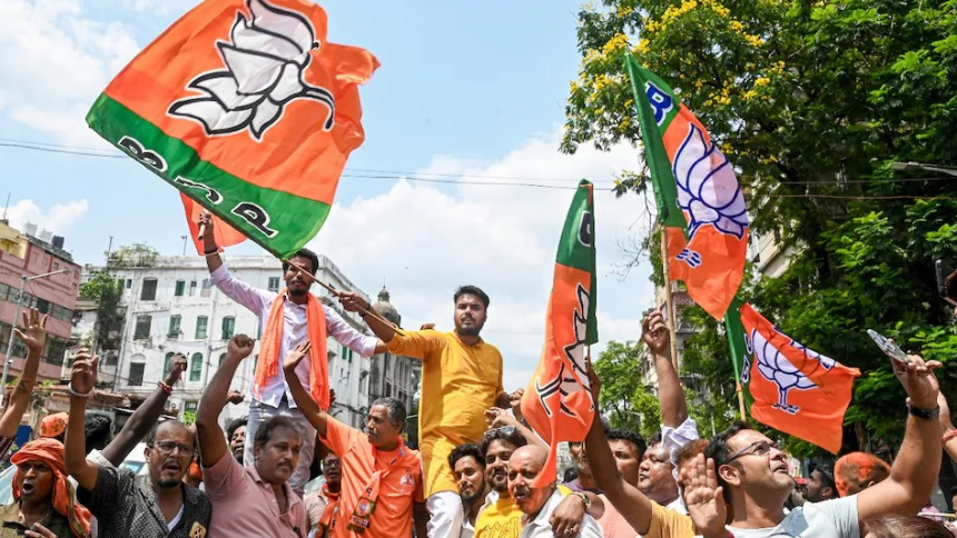 BJP Bengal Victory: દેશના ૨૧ રાજ્યોમાં ભાજપ-NDA સરકાર, જે બાજુ જુઓ તે બાજુ ભગવો જ દેખાશે, બંગાળનો કિલ્લો પણ જીતી લીધો 1 BJP Bengal Victory