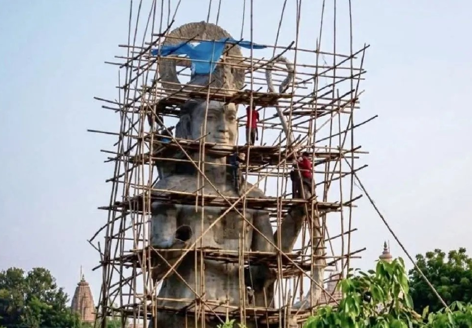 Bangladesh Lord Ram statue