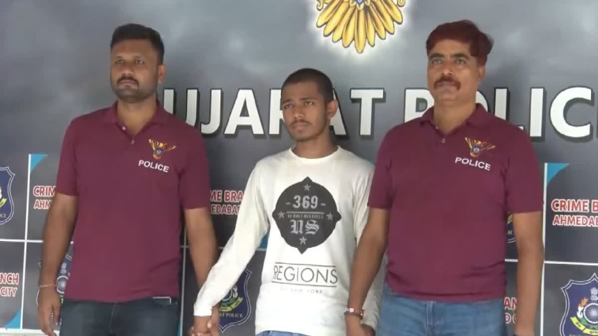 NEET Refund Cyber Scam: NEET પરીક્ષા બાદ વિદ્યાર્થીઓ સાથે વધુ એક મોટો ખેલ, રિફંડની રકમ હડપ કરતું રેકેટ ઝડપાયું, ૧૯ વર્ષનો માસ્ટરમાઇન્ડ અરેસ્ટ 1 NEET Refund Cyber Scam