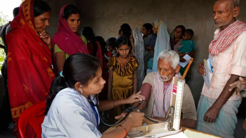 Public Health Infrastructure: દેશમાં સ્વાસ્થ્ય ખર્ચ અને ડોક્ટરોની અછત અંગેના અભ્યાસે ખોલ્યા ચોંકાવનારા આંખ ઉઘાડનારા તથ્યો 1 Public Health Infrastructure