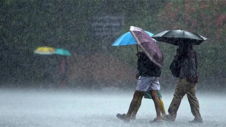 Gujarat Monsoon Rain Forecast: ગુજરાતીઓ માટે રાહતના સમાચાર: આ તારીખથી બેસશે વિધિવત ચોમાસું, હવામાન વિભાગની મોટી આગાહી 1 Gujarat Monsoon Rain Forecast
