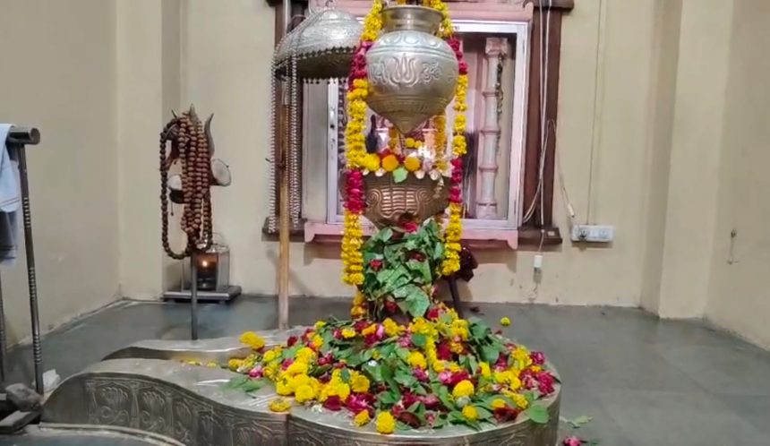 Somvati Amavas: અધિક માસની સોમવતી અમાસે ભરૂચ ભક્તિમય બન્યું, શિવ મંદિરો અને નર્મદા ઘાટો પર ઉમટ્યો આસ્થાનો મહાસાગર 1 Somvati Amavas