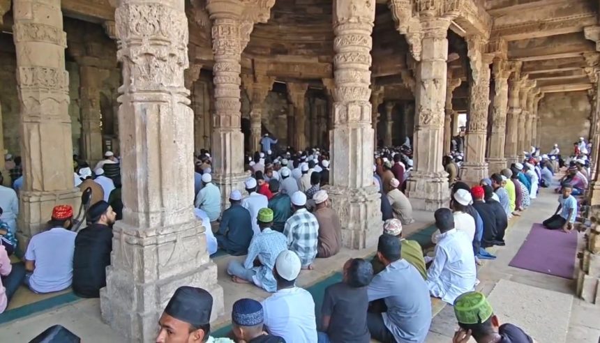 Bharuch Jama Masjid Controversy: ભરૂચમાં જામા મસ્જિદ વિવાદે લીધો નવો વળાંક: જૈન સમાજની એન્ટ્રીથી ગરમાયું વાતાવરણ, ઐતિહાસિક ‘સમડી વિહાર’ હોવાનો દાવો 1 Bharuch Jama Masjid Controversy