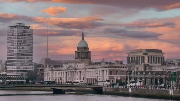 Ireland Higher Education: US અને UK ને ટક્કર આપી રહ્યો છે આ નાનકડો દેશ, ભણ્યા પછી સરળતાથી મળી રહી છે Job અને PR 1 Ireland Higher Education