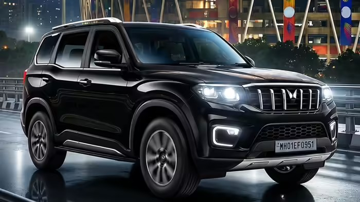Mahindra SUV Sales Report: મહિન્દ્રાની આ ૩ SUV એ વેચાણના તોડ્યા રેકોર્ડ, જાણો કિંમત અને લેટેસ્ટ ફીચર્સ 1 Mahindra SUV Sales Report