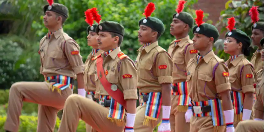 Sainik School Admission: શું ૧૧મા ધોરણમાં સૈનિક સ્કૂલમાં મળે છે પ્રવેશ? જાણો પ્રવેશ પરીક્ષા અને ઉંમરની સંપૂર્ણ માર્ગદર્શિકા 1 Sainik School Admission