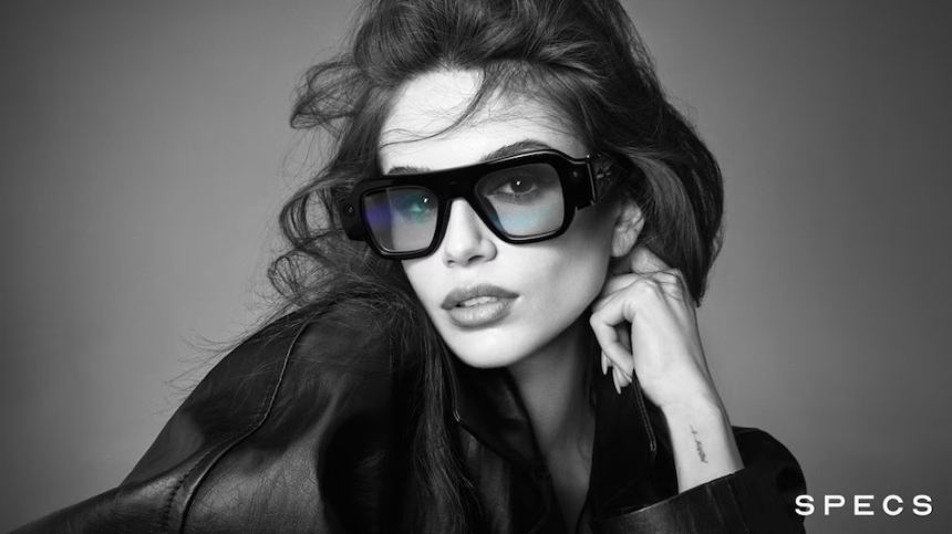 સ્નેપના નવા Specs AR Glasses લોન્ચ, જાણો કિંમત અને અદ્યતન ફીચર્સ જે તમને ટેકનોલોજીની નવી દુનિયામાં લઈ જશે 1 Specs AR Glasses