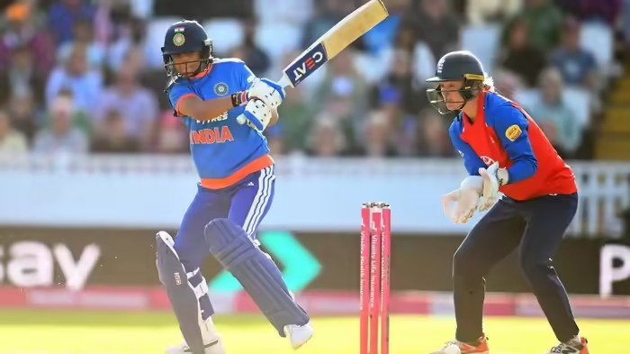 ICC Rankings: મહિલા ક્રિકેટ રેન્કિંગમાં મોટા ફેરફાર: અમેલિયા કેર બની નંબર-૧ ઓલરાઉન્ડર, હરમનપ્રીત કૌરની ટોપ-૧૦માં એન્ટ્રી 1 ICC Rankings