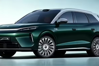 BYD 8 Series Tang