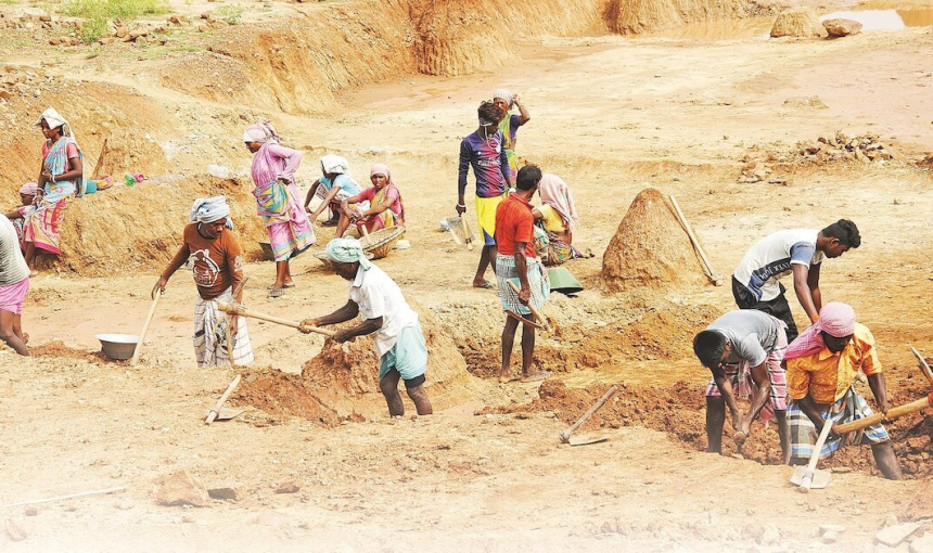 MGNREGA New Policy: મનરેગા નીતિમાં મોટો ફેરફાર: કેન્દ્ર સરકારની નવી રણનીતિ શું છે? રાજ્યો અને મજૂરો પર કેવી અસર થશે 1 MGNREGA New Policy
