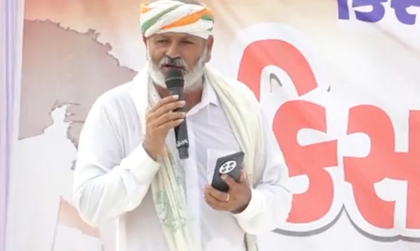 Farmers Protest Gujarat: ગુજરાતમાં ખેડૂતોની જમીન આંચકવા સામે મહાસંગ્રામ, પાવર લાઈન અને થાંભલાઓના વિરોધમાં ખેડૂતોનો આક્રોશ 1 Farmers Protest Gujarat