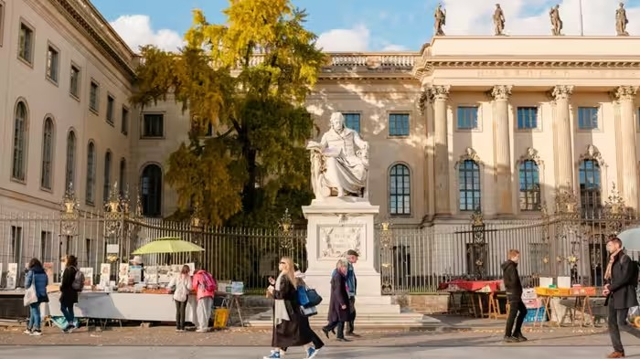 Top German Universities: જર્મનીમાં ભણવું છે, કન્ફ્યુઝ છો ક્યાં એડમિશન લેવું? અહીં જુઓ ટોપ-૫ યુનિવર્સિટીઓના નામ 1 Top German Universities