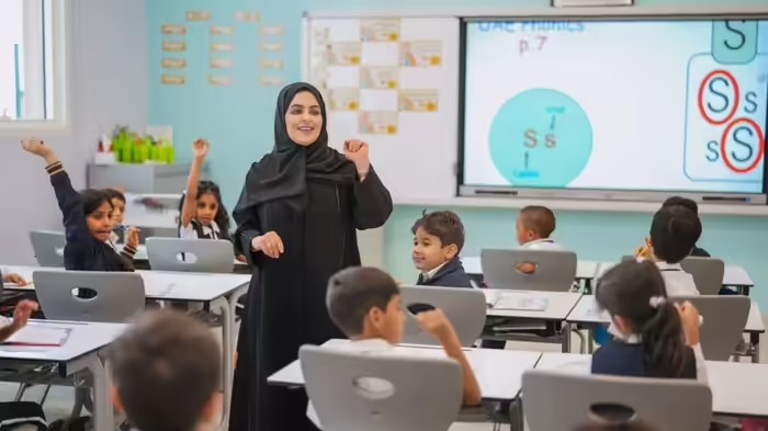 UAE Teaching Career: વિદેશમાં શિક્ષણ કરિયર, ભારતીય શિક્ષકો માટે UAEમાં જોબ મેળવવાની સરળ રીત 1 UAE Teaching Career