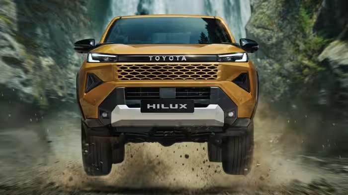 2026 Toyota Hilux: ઓલ-ન્યૂ ટોયોટા હાઇલક્સ 2026 લોન્ચ: જાણો કિંમત, ફીચર્સ, એન્જિન અને તમામ વેરિઅન્ટ્સની સંપૂર્ણ માહિતી 1 2026 Toyota Hilux