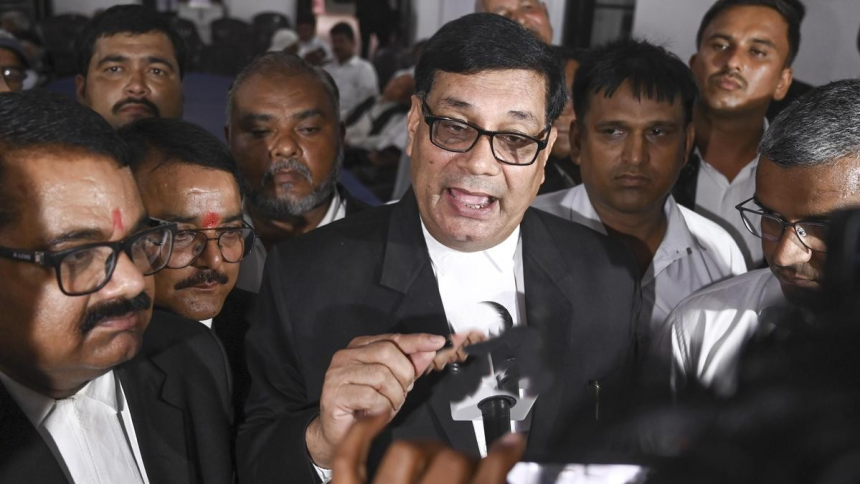 Bar Association Boycott: શું બાર એસોસિએશન કોઈ આરોપીને કાયદાકીય મદદથી વંચિત રાખી શકે? ન્યાય પ્રણાલી સામે ઊભો થયેલો ગંભીર નૈતિક અને બંધારણીય સવાલ 1 Bar Association Boycott