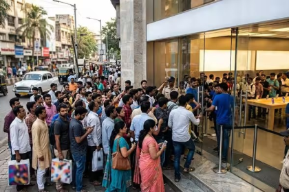 iPhone 17 Demand Surge