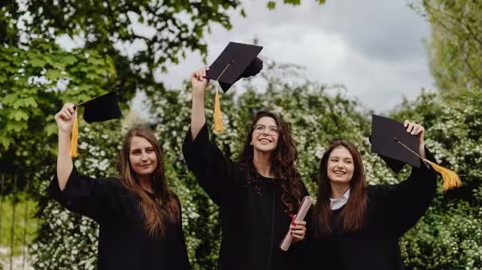 MBA Scholarships: યુનિવર્સિટી ઓફ કેન્ટમાં MBA માટે 50% સ્કોલરશિપ, ભારતીય વિદ્યાર્થીઓ માટે સુવર્ણ તક 1 MBA Scholarships