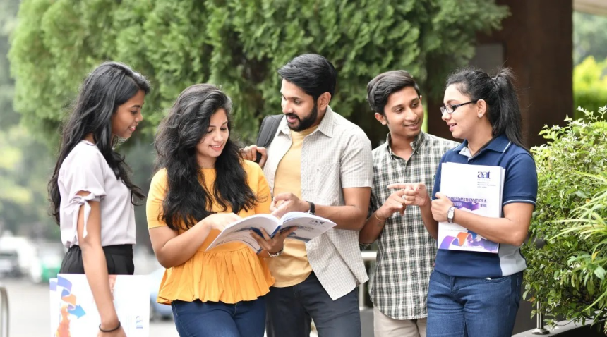BTech Engineering Course Selection: એન્જિનિયરિંગમાં નવા જમાનાના કોર્સ, જનરલ એન્જિનિયરિંગ અને એન્જિનિયરિંગ સાયન્સ વચ્ચેનો તફાવત અને કરિયરની તકો 1 BTech Engineering Course Selection