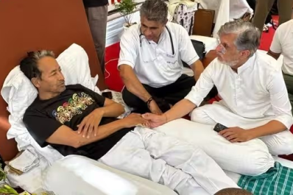 Pawan Khera Visits Sonam Wangchuk