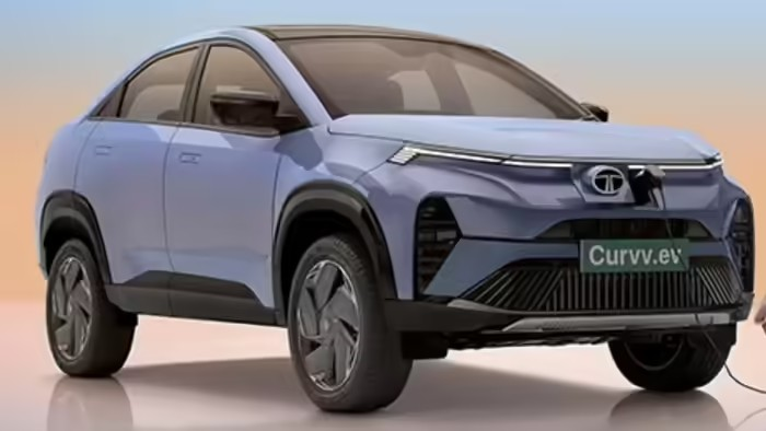 Tata July EV Discount: ટાટાની ઇલેક્ટ્રિક કાર પર મળી રહી છે ₹૩.૩૫ લાખ સુધીની ભારે છૂટ, જુલાઈ ૨૦૨૬ ના બમ્પર ઓફર્સની સંપૂર્ણ વિગત 1 Tata July EV Discount