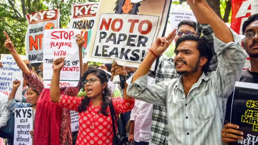 NTA Paper Leak: પેપર લીક રોકવા કડક કાયદો પૂરતો છે? કે પરીક્ષા વ્યવસ્થામાં મોટા સુધારાની જરૂર છે 1 NTA Paper Leak