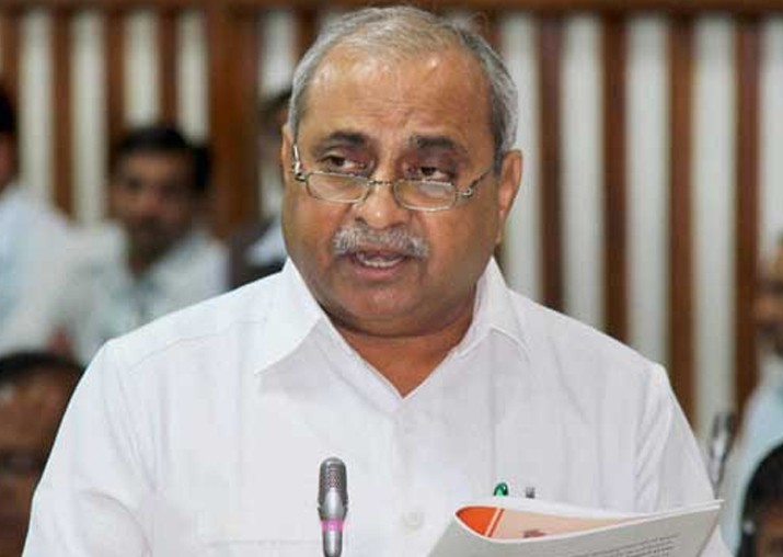 Nitin Patel: ગુજરાત ભાજપમાં 'મૂળ' વિરુદ્ધ 'આયાતી'નો જંગ: નીતિન પટેલના ઈશારા અને જૂના-નવા નેતાઓ વચ્ચેનો વિવાદ 1 Nitin Patel