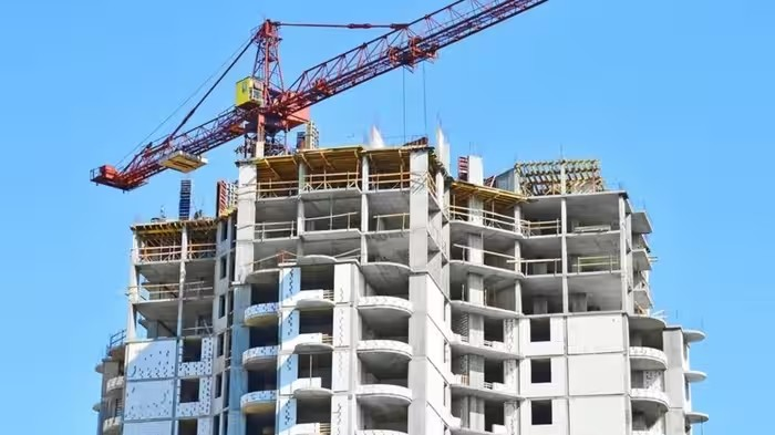 Buying Under Construction Property: અંડર-કન્સ્ટ્રક્શન પ્રોપર્ટી ખરીદતા પહેલાં આ મહત્વની બાબતો જરૂર તપાસો 1 Buying Under Construction Property