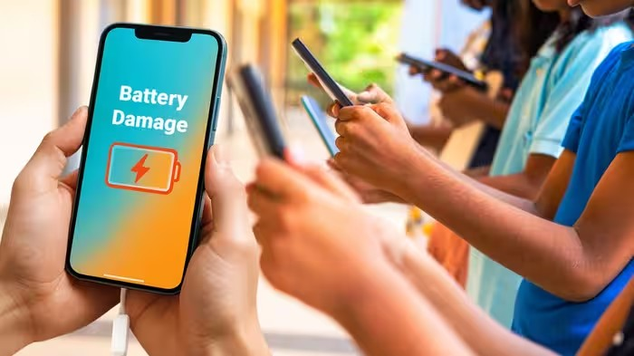 Smartphone Battery Saving Tips: ફોનની બેટરી ઝડપથી ખતમ થઈ રહી છે? આ સેટિંગ્સમાં ફેરફાર કરીને બેટરી અને ડેટા બંને બચાવો 1 Smartphone Battery Saving Tips