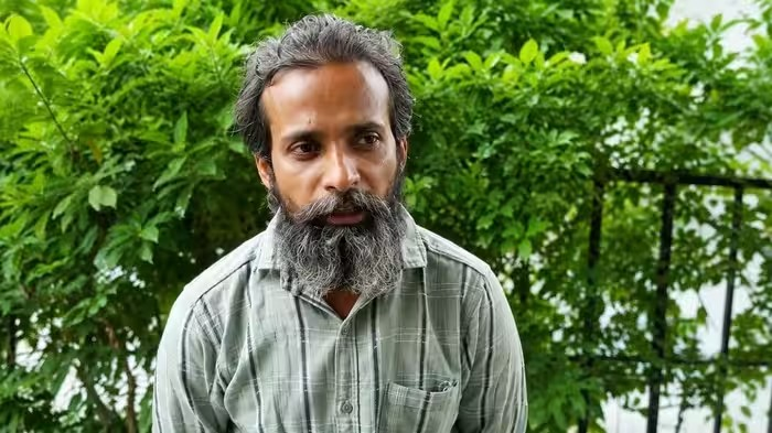 Amit Tiwari: સીજેપીના સ્થાપક અભિજીત દીપકે અને તેમના પિતાની આવક પર ઉઠાવ્યા સવાલ, જાણો કોણ છે અમિત તિવારી 1 Amit Tiwari