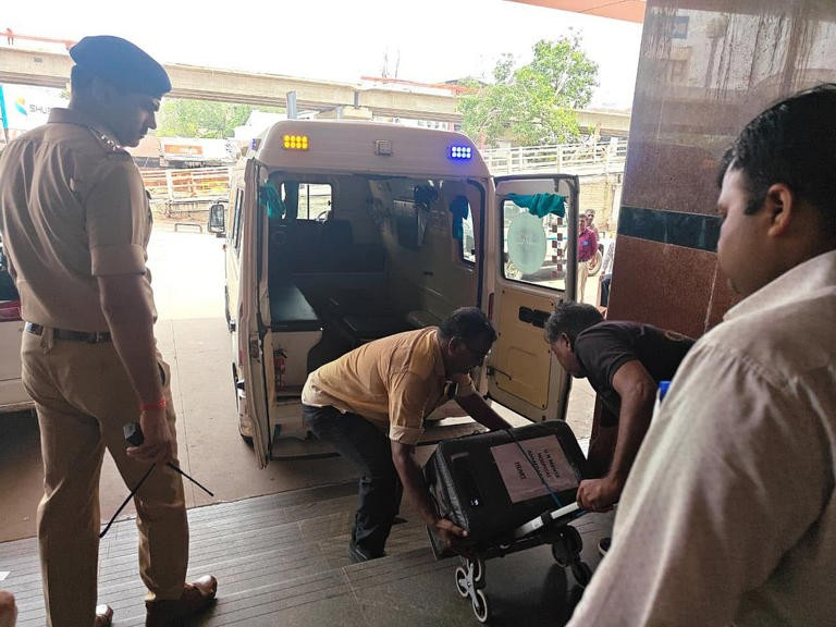 Vande Bharat Heart Transport: દેશમાં પ્રથમ વખત ટ્રેન મારફતે જીવંત હૃદયનું સફળ પરિવહન, વંદે ભારત એક્સપ્રેસે સર્જ્યો ઇતિહાસ 1 Vande Bharat Heart Transport