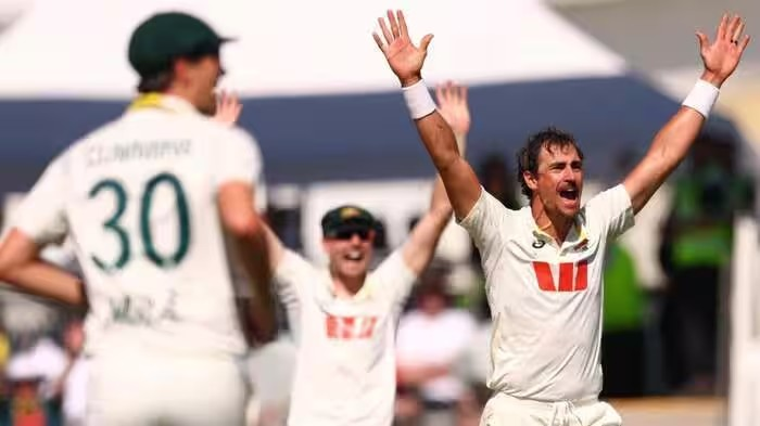 AUS vs BAN 2nd Test: સ્ટાર્કે 4 ઓવરમાં જ 5 વિકેટ ઝડપી, બાંગ્લાદેશ 64 રનમાં ઑલઆઉટ 1 AUS vs BAN 2nd Test