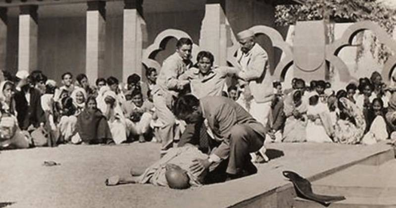 Mahatma Gandhi hospital after shooting