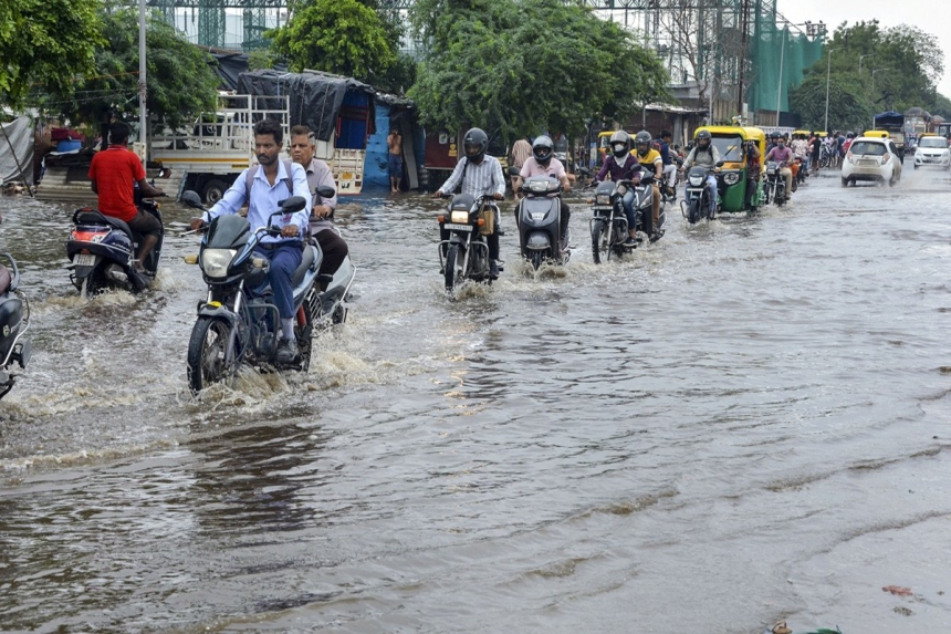 Ahmedabad Flood Warning System