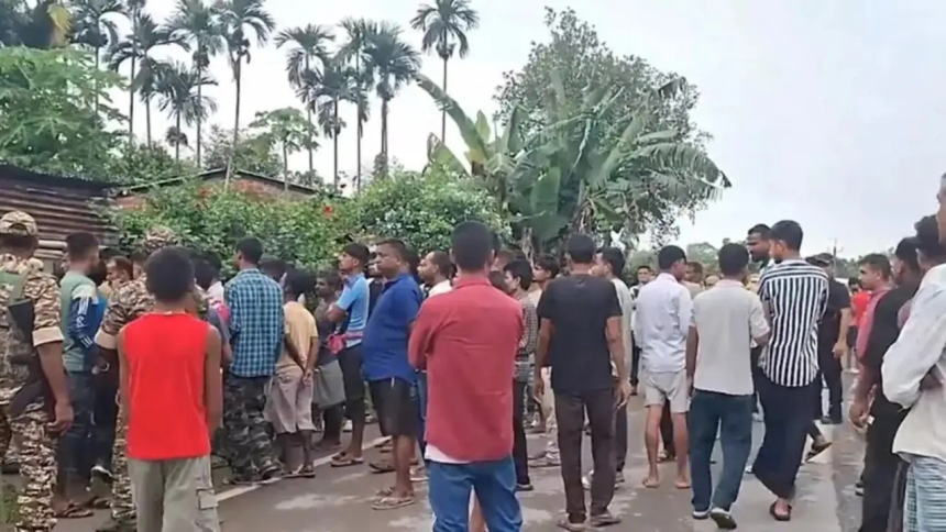 Assam Minor Girl Rape-Murder: આસામમાં 16 વર્ષની વિદ્યાર્થિની સાથે દુષ્કર્મ બાદ હત્યાનો આક્ષેપ, પાંચ કિશોરોની ધરપકડ 1 Assam Minor Girl Rape-Murder