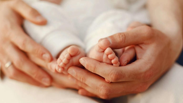 IVF Sperm Mix Up: IVF માં સફળતા વધારવા માટે sperm બદલવાનો ખેલ ? ..વાયરલ દાવા પાછળનુ સત્ય શુ છે ?… 1 IVF Sperm Mix Up