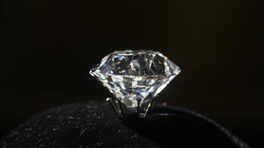 Jacob Diamond India: કોહિનૂર કરતાં બમણો મોટો જેકબ ડાયમંડ, નિઝામના જૂતામાં વર્ષો સુધી છુપાયેલો રહ્યો 1 Jacob Diamond India