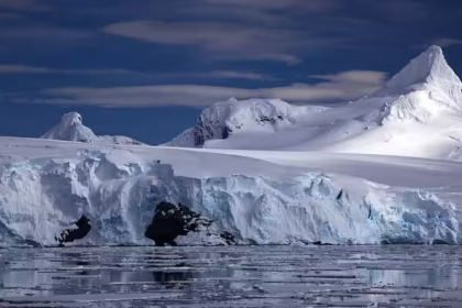 Antarctica Glacier Melting