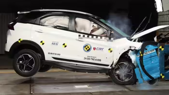 Bharat NCAP 2.0: ઓક્ટોબર 2027થી નવા નિયમો, ગાડીઓની Safety Testing થશે વધુ કડક 1 Bharat NCAP 2.0
