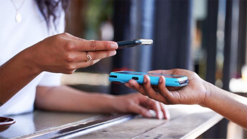 Mobile Exchange Safety: મોબાઈલ Exchange કરતા પહેલાં આ 7 કામ ચોક્કસ કરજો! 1 Mobile Exchange Safety