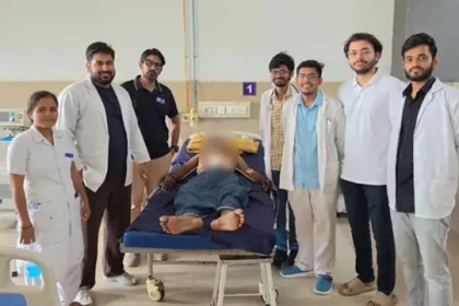 Gujarat father swallowed 100 rupee note