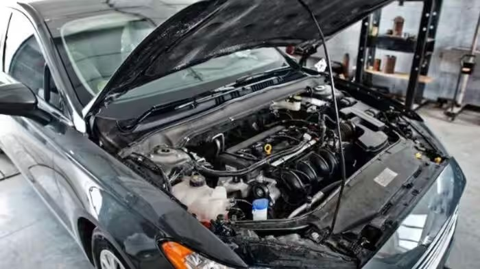 Car Carburetor Cleaning