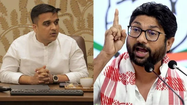 Gujarat Politics: હર્ષ સંઘવીની દિલ્હી યાત્રાઓથી ગુજરાતનું રાજકારણ ગરમ, જિગ્નેશ મેવાણીને શ્રેષ્ઠ ધારાસભ્યનો પુરસ્કાર 1 Gujarat Politics
