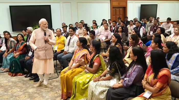 Teacher's Day 2026 PM Modi: પીએમ મોદીએ 48 શિક્ષકો સાથે કરી વાતચીત, વિદ્યાર્થીઓ માટે આપી 6 મહત્વની સલાહ 1 Teacher's Day 2026 PM Modi