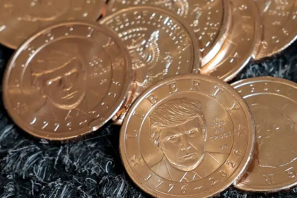 Trump One Dollar Coin