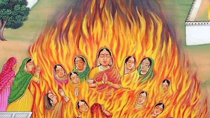 Jauhar in Indian History: જૌહર શા માટે થતું હતું? શત્રુના હાથમાં પકડાઈ જાય તો સ્ત્રીઓ સાથે શું થતું હતું? 1 Jauhar in Indian History