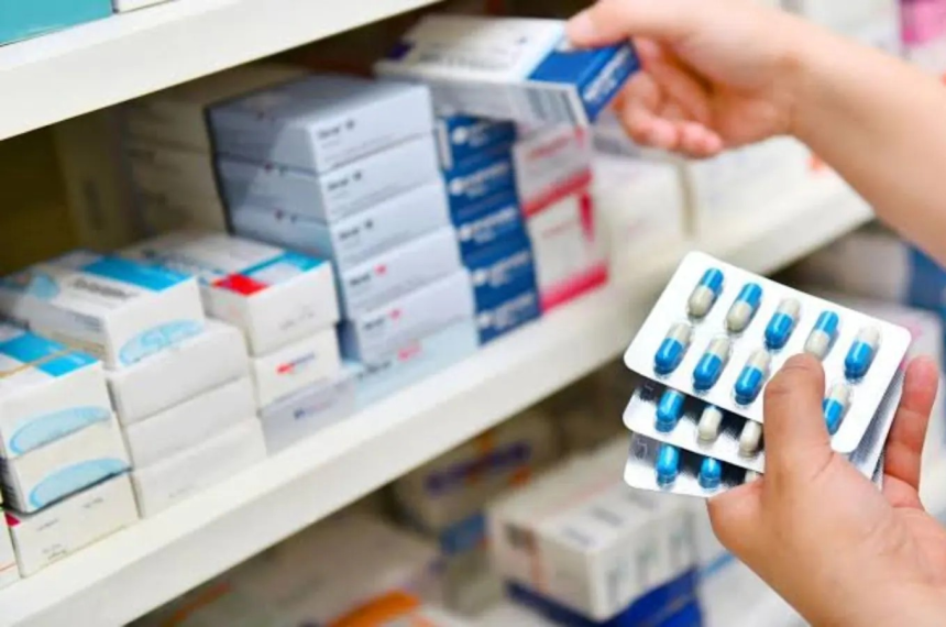 Fake Weight Loss Drugs: વજન ઘટાડવાની દવાઓની વધતી માંગ વચ્ચે કેવી રીતે ફેલાઈ રહ્યું છે ‘નકલી દવાઓ’નું બજાર? 1 Fake Weight Loss Drugs