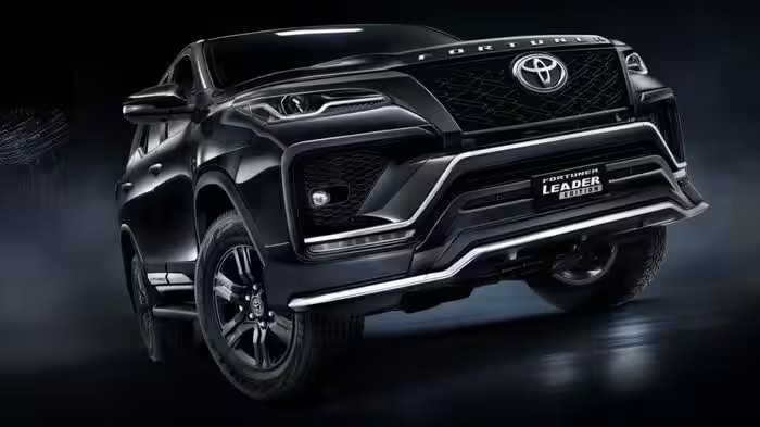 Toyota Fortuner Leader Edition