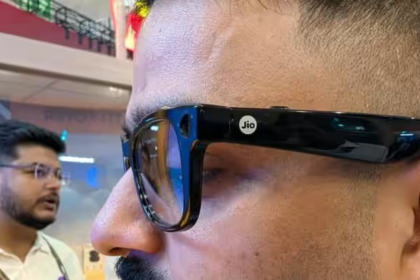 Jio Smart Glasses